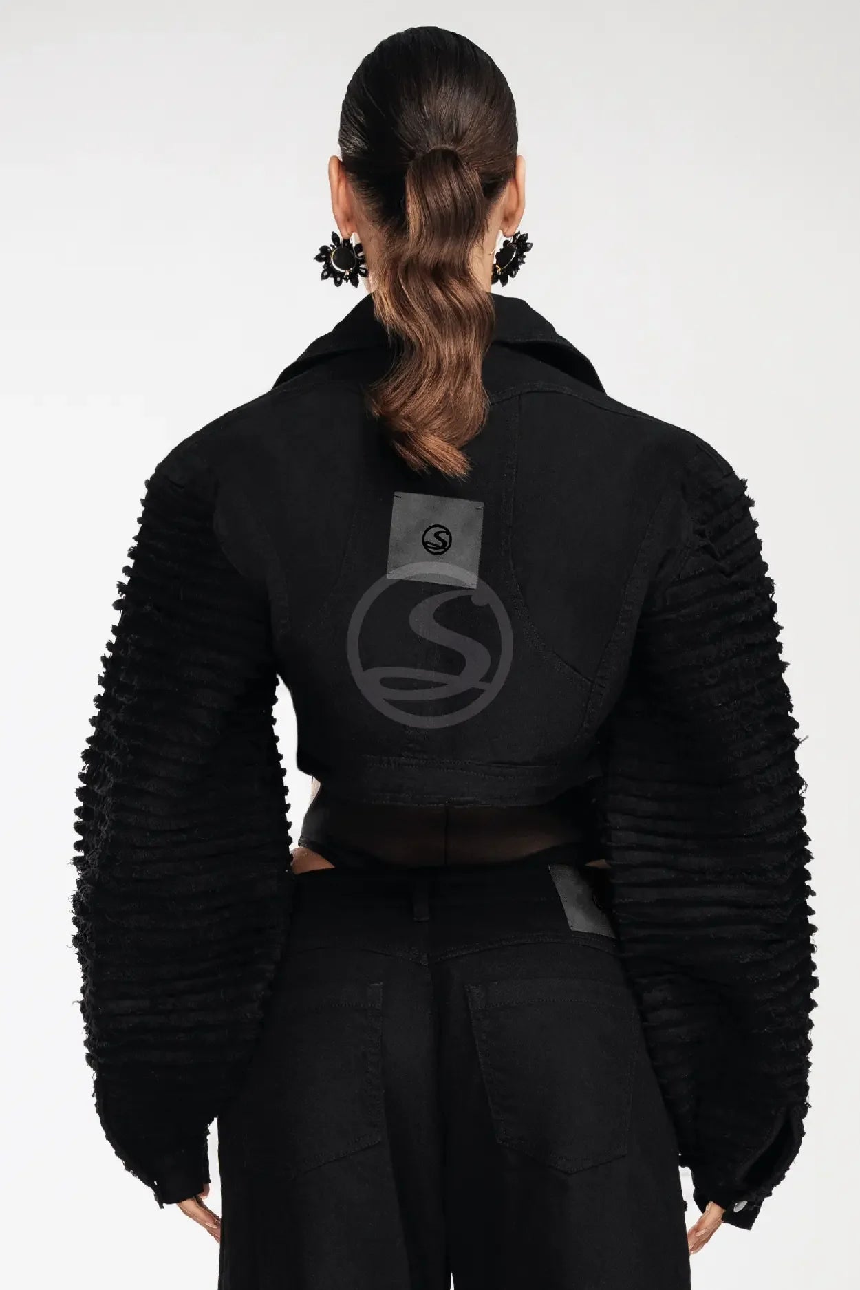 Mandato Black Jacket Santísimas Ref. S-673