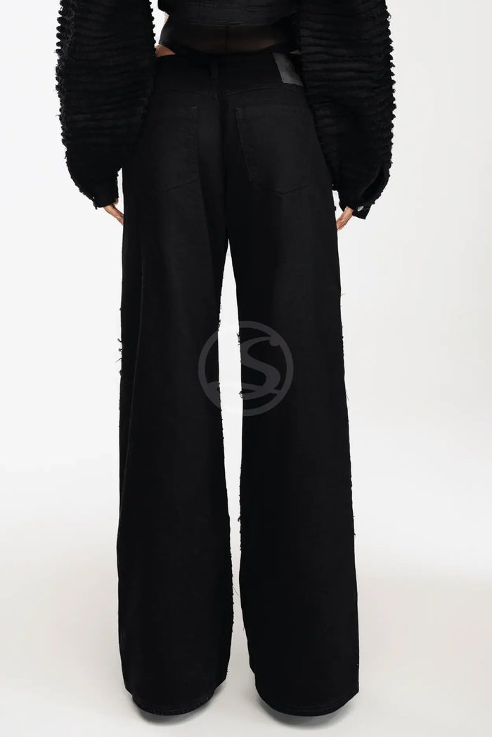Jean Revelación Negro Santísimas Ref. S-674